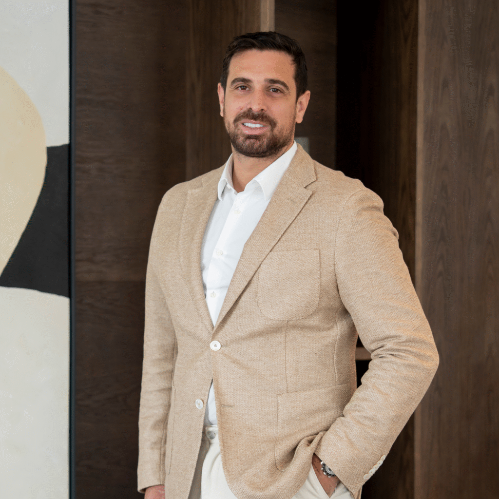 Founder and CEO of Cima Real Estate