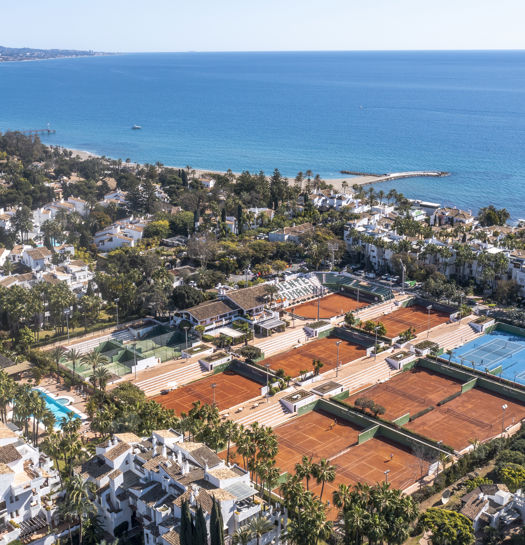 Discover the Best Padel Clubs in Marbella