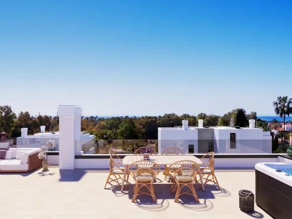 Seven luxury villas in a prime location close to the beach and Puerto Banús and in walking distance to Golf Club