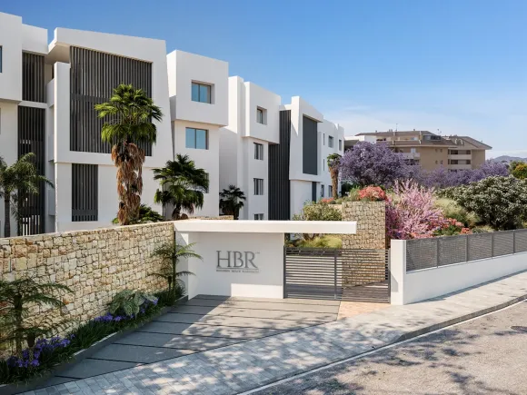Spectacular New Development in Higuerón Beachside