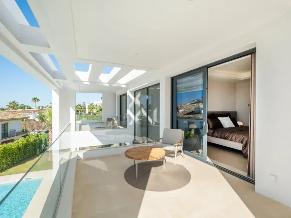 Stunning Villa in El Paraiso, Estepona