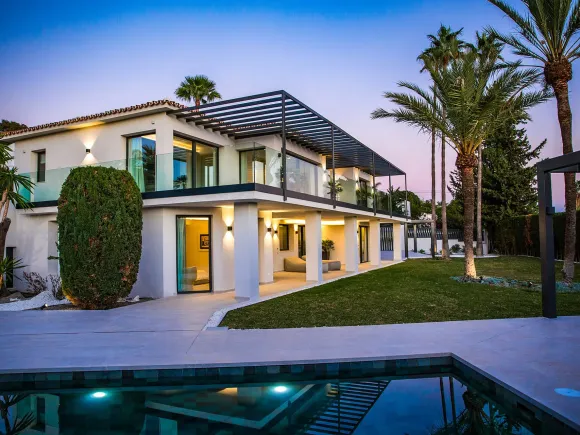 Stunning villa in Sierra Blanca, Marbella