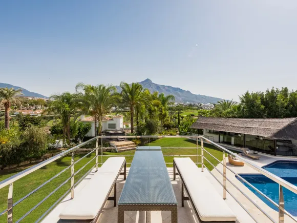 Luxury villa for sale in Las Brisas, Nueva Andalucia, Marbella