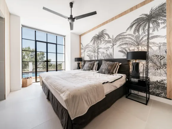 El Madroñal 1 - Charming villa immersed in forest with Sea Views in Benahavís