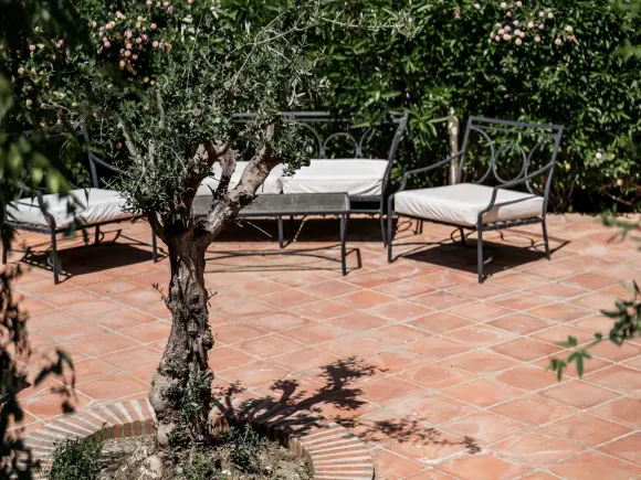El Madroñal 1 - Charming villa immersed in forest with Sea Views in Benahavís