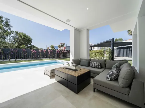Luxury Brand New Villa