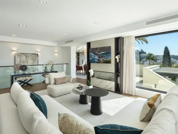 VILLA SERAPHINA