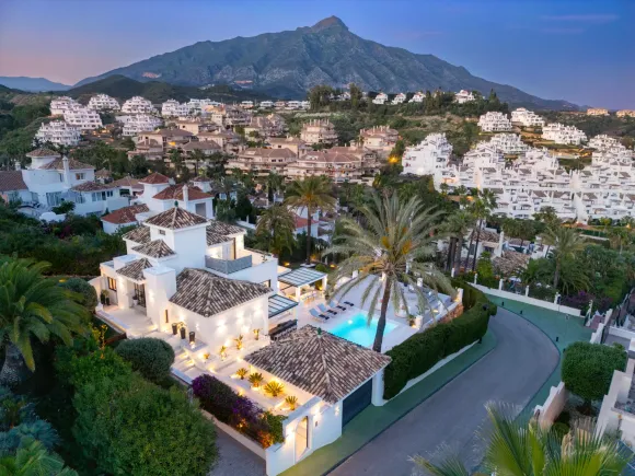 VILLA SERAPHINA