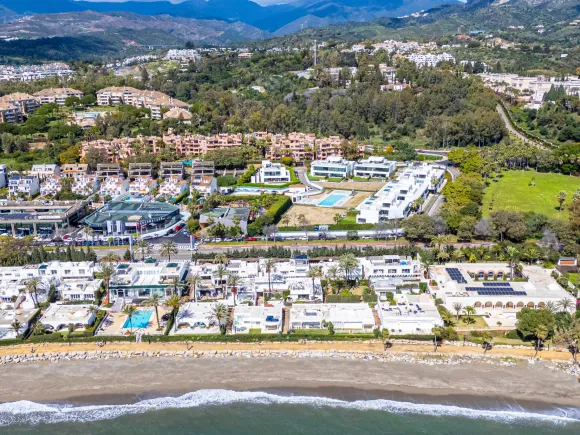Villa for sale in Marbella Golden Mile