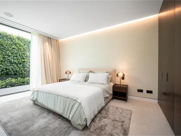 Villa for sale in Marbella Golden Mile