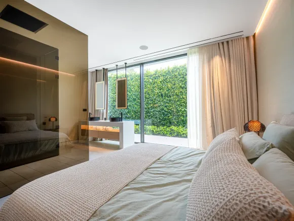 Villa for sale in Marbella Golden Mile