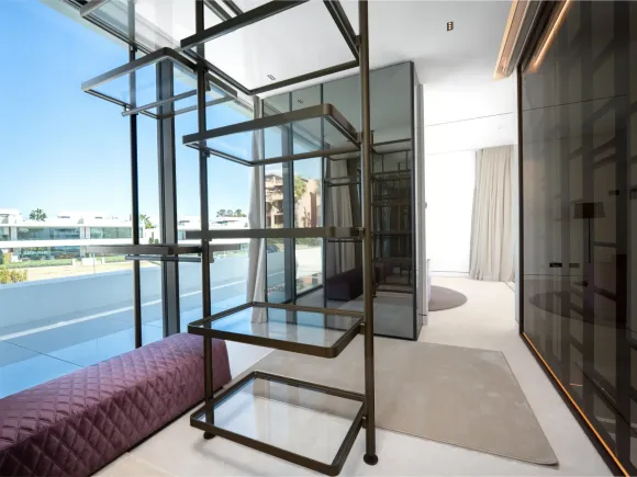 Villa for sale in Marbella Golden Mile