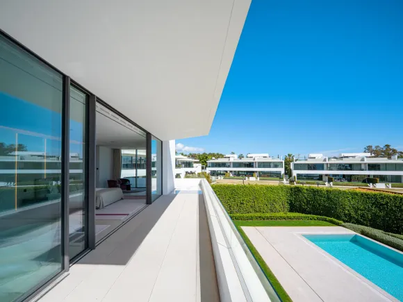 Villa for sale in Marbella Golden Mile