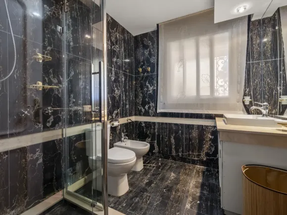 Villa for sale in Estepona East, Estepona