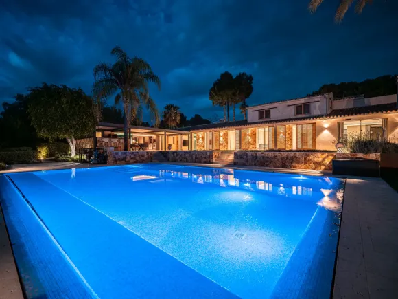 Villa for sale in Marbella