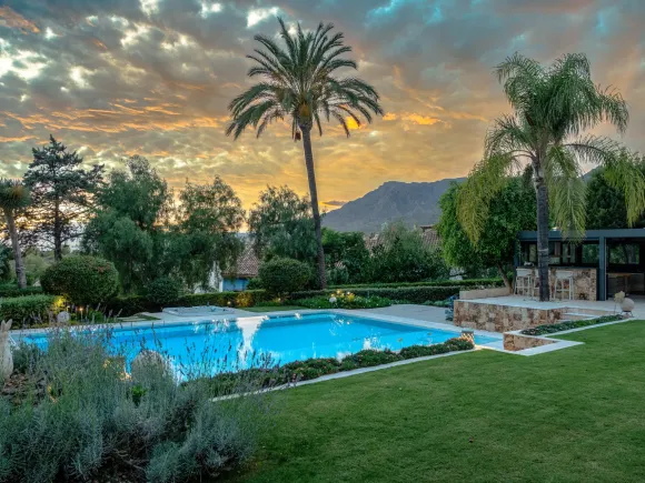 Villa for sale in Marbella