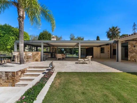 Villa for sale in Marbella