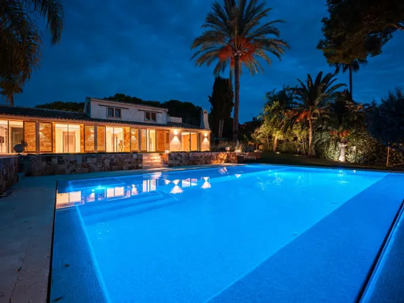 Villa for sale in Marbella