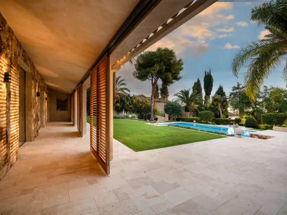 Villa for sale in Marbella