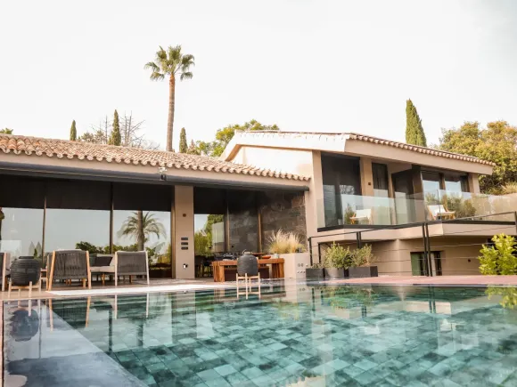 Villa for sale in La Capellania, Marbella
