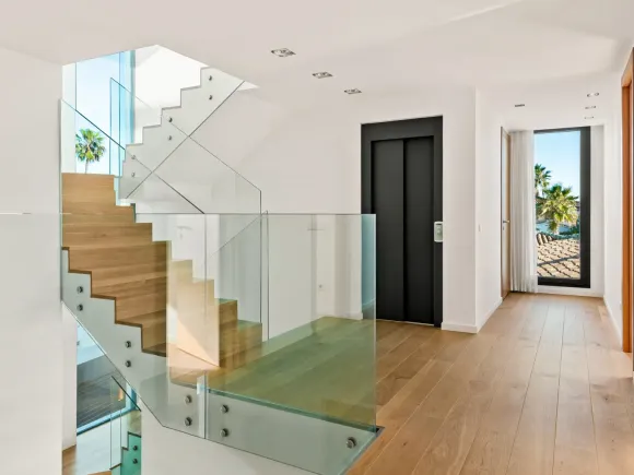VILLA COSTABELLA