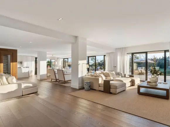 VILLA ELBA