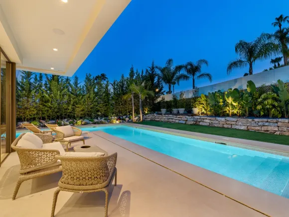 VILLA ELYSIA