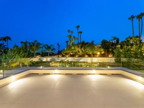 VILLA ELYSIA