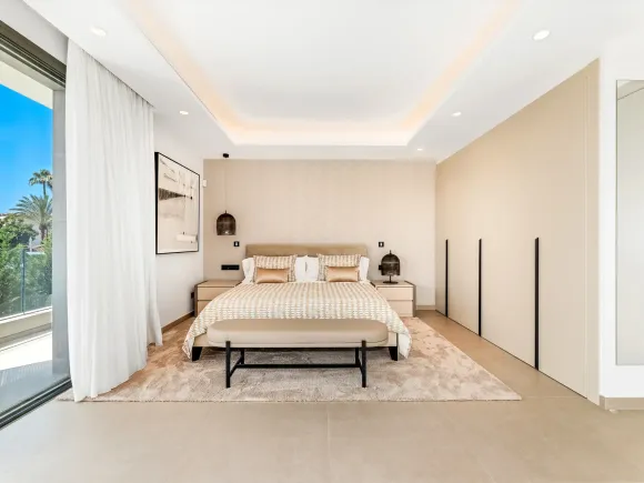 VILLA ELYSIA