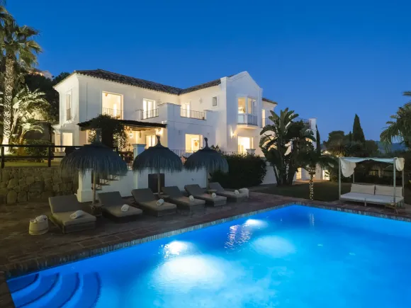 VILLA LOS ALTOS