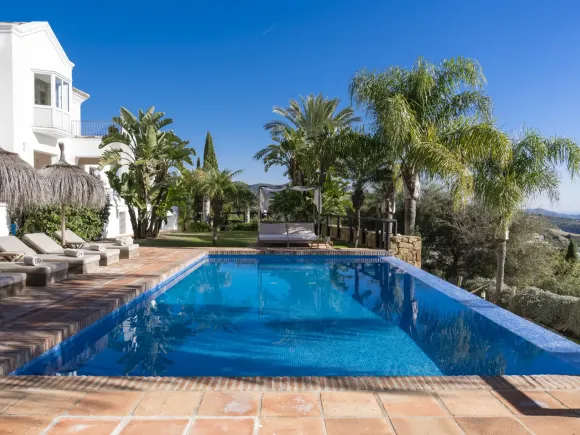 VILLA LOS ALTOS