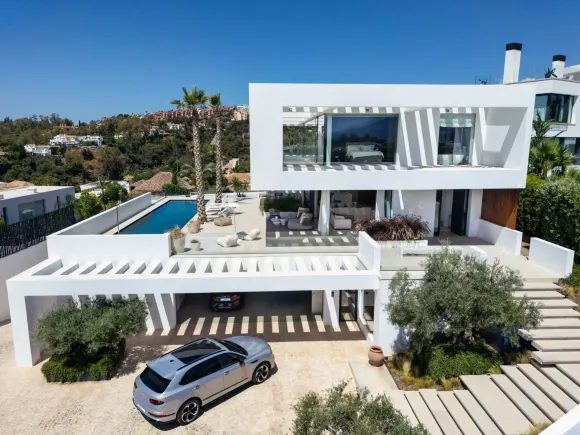 VILLA MIKA