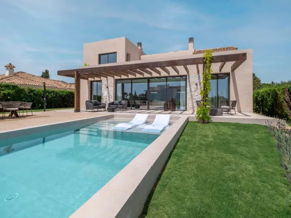 VILLA MINOO