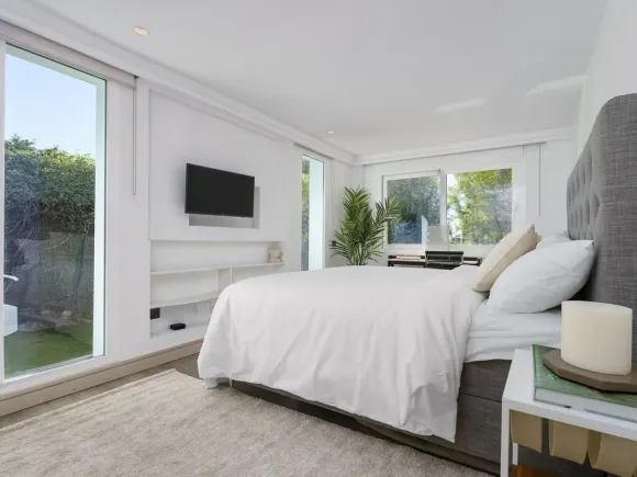 Villa for sale in Nueva Andalucia, Marbella