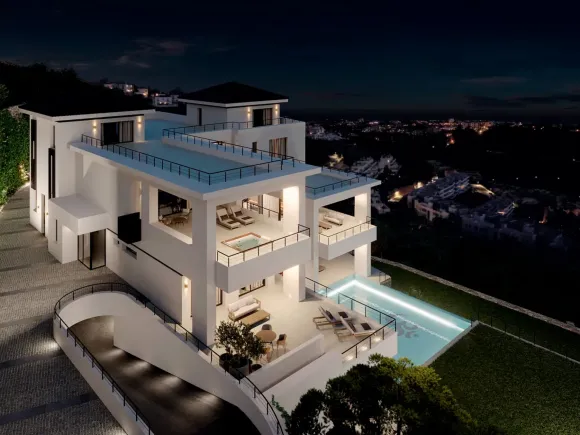 Villa for sale in La Reserva de Alcuzcuz, Benahavis