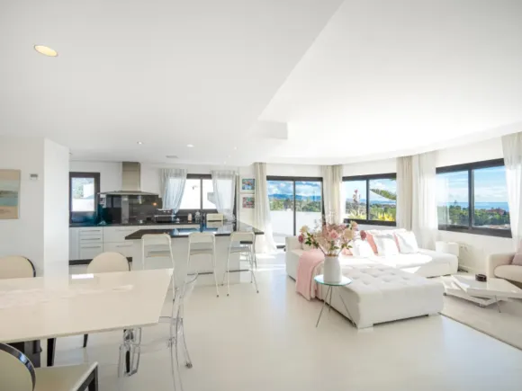 Penthouse for sale in Marbella, Marbella
