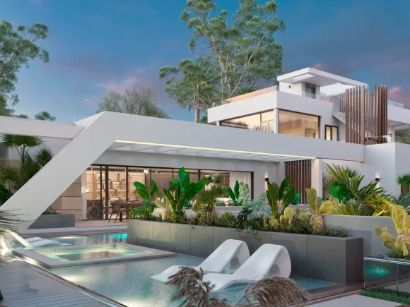 Villa for sale in Nueva Andalucia, Marbella