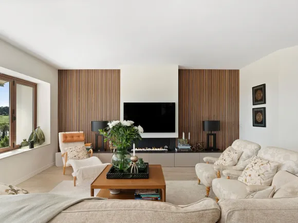 PENTHOUSE ALCORES