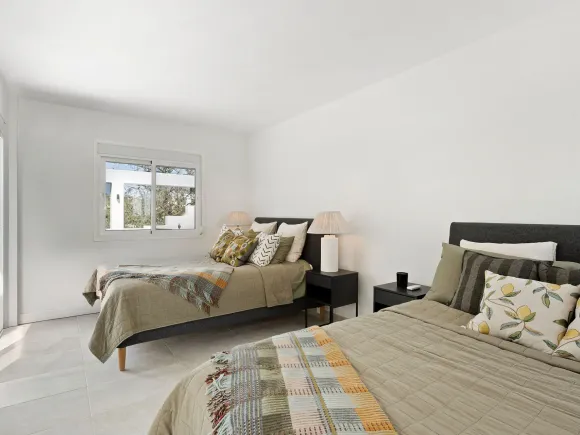 PENTHOUSE ALCORES