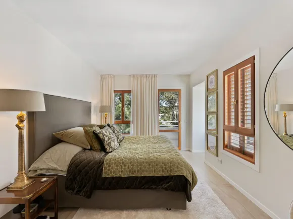 PENTHOUSE ALCORES