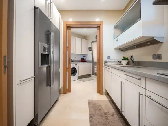 Apartment for sale in Sierra Blanca, Marbella Golden Mile