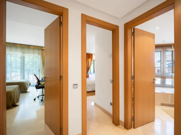 Apartment for sale in Sierra Blanca, Marbella Golden Mile