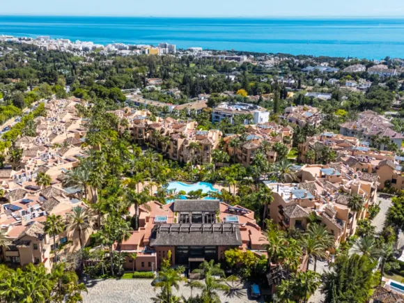 Apartment for sale in Sierra Blanca, Marbella Golden Mile
