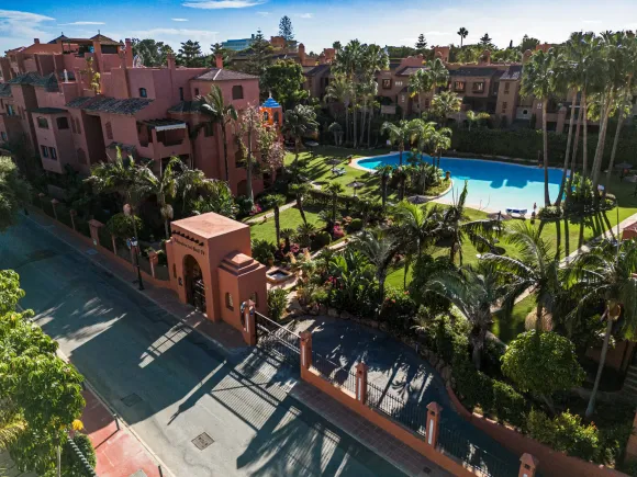 Duplex Penthouse for sale in Guadalmina Baja, San Pedro de Alcantara