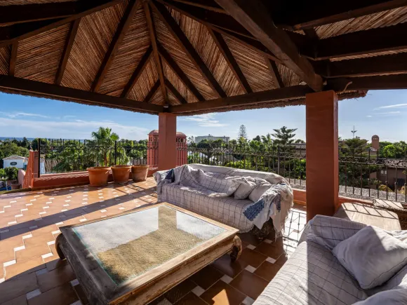 Duplex Penthouse for sale in Guadalmina Baja, San Pedro de Alcantara