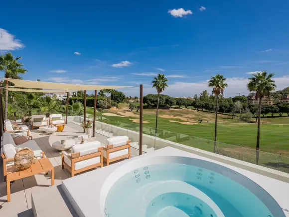 Villa for sale in Nueva Andalucia, Marbella