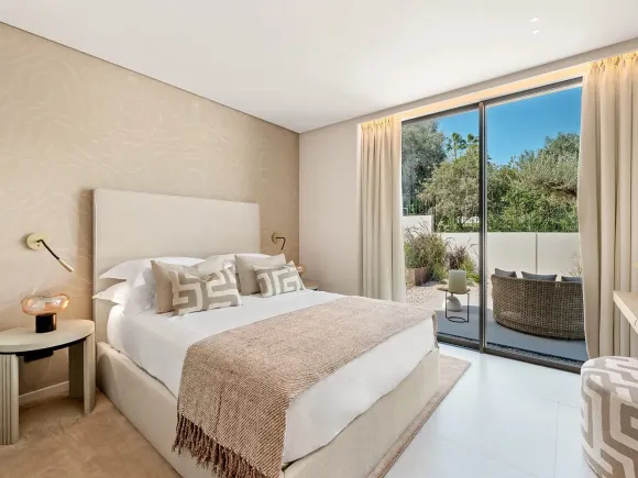 Villa for sale in Nueva Andalucia, Marbella