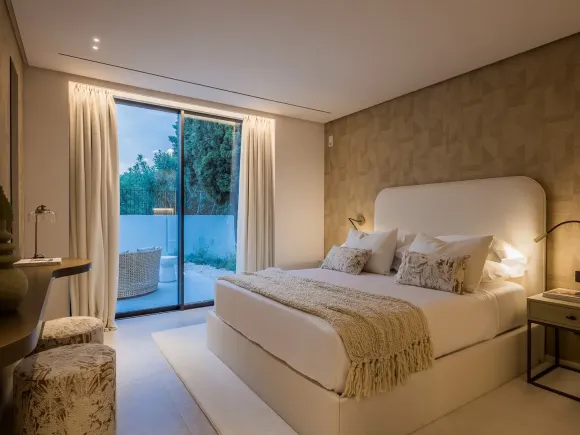 Villa for sale in Nueva Andalucia, Marbella