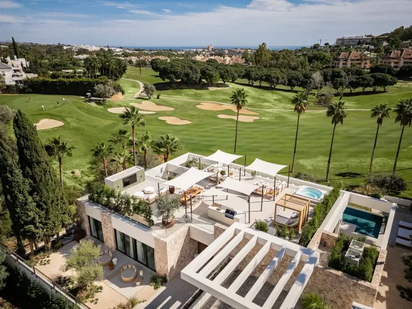 Villa for sale in Nueva Andalucia, Marbella