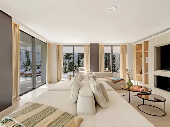 Villa for sale in Nueva Andalucia, Marbella